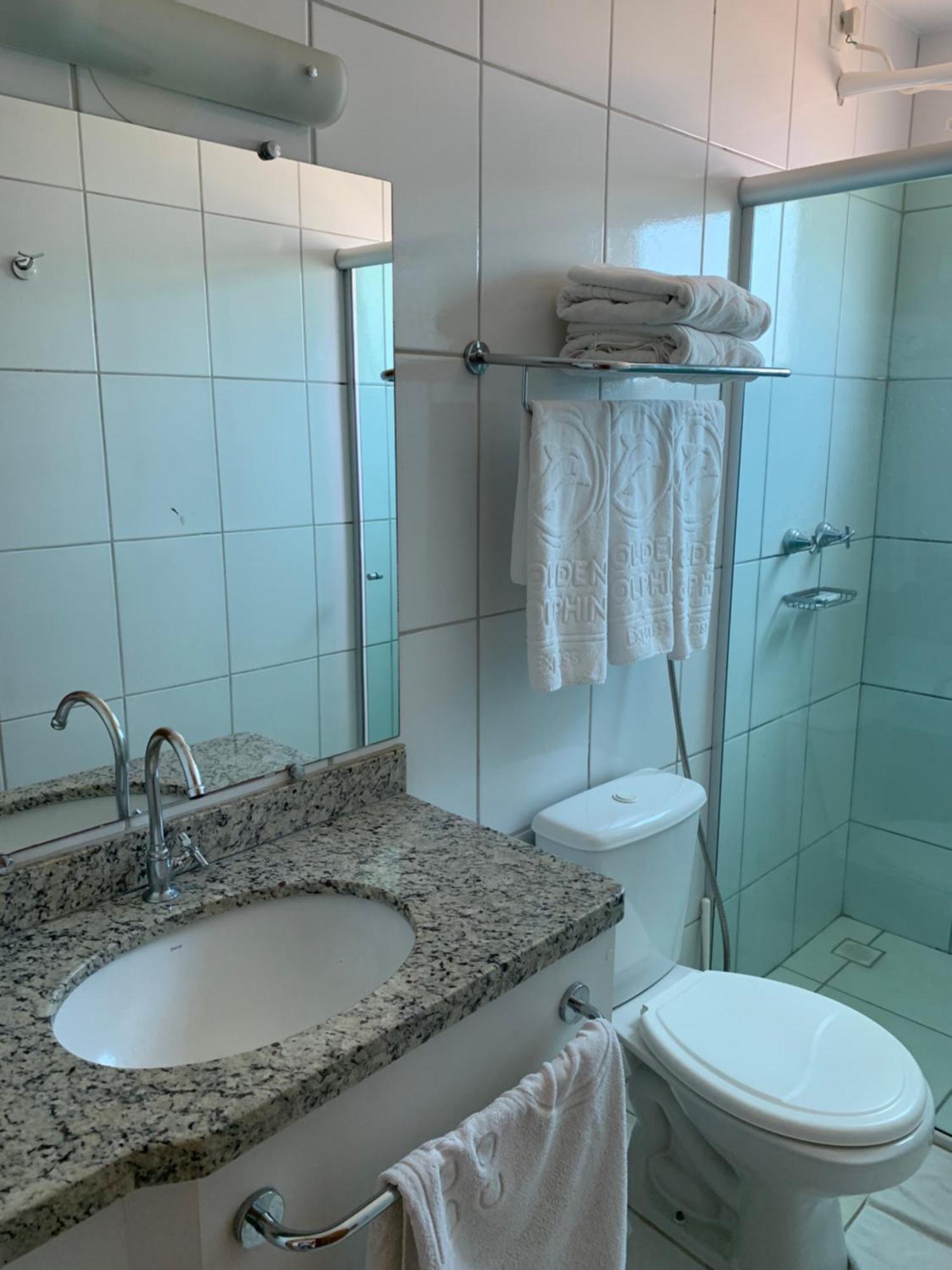 No Golden Dolphin Express Voce Ira Ter Momentos Espetaculares! Hotel Калдас Новас Екстериор снимка